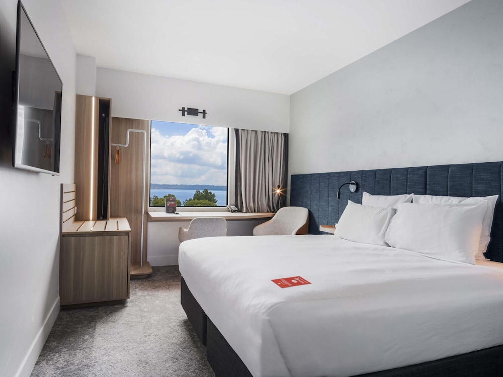 Habitación King con Vistas al Lago del hotel Ibis Rotorua