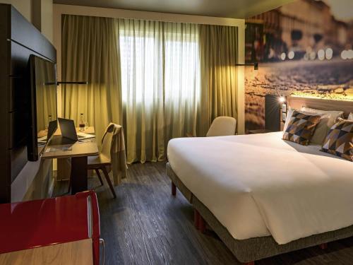 Habitación Superior del hotel Novotel Curitiba Batel. Foto 1