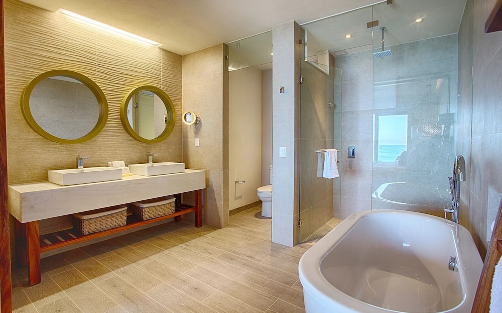 Suite Junior Allure, 1 Cama King, Solo Adultos (Vista a la Selva) del hotel Armony Marival Resort & Spa Punta de Mita - MGallery collection. Foto 5