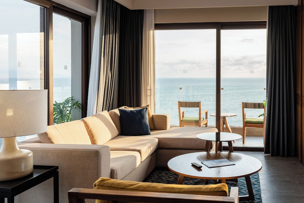 Suite Armony, 1 Recámara, 1 Cama King, Piso Ejecutivo (Vista al Mar) del hotel Armony Marival Resort & Spa Punta de Mita - MGallery collection. Foto 2