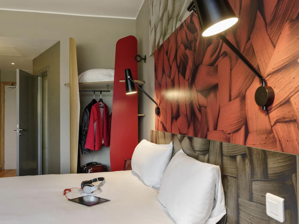 Habitacion Standard con 1 cama doble del hotel IBIS CASA SIDI MAAROUF. Foto 3