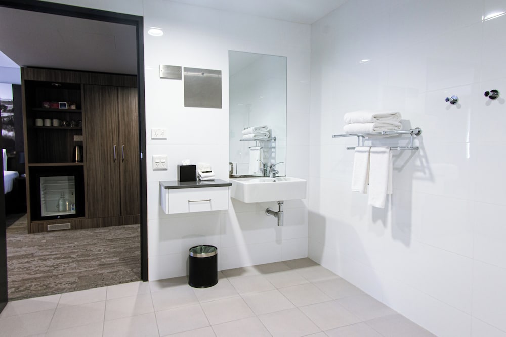 Suite de 3 Dormitorios con 3 Camas King del hotel Mercure Tamworth