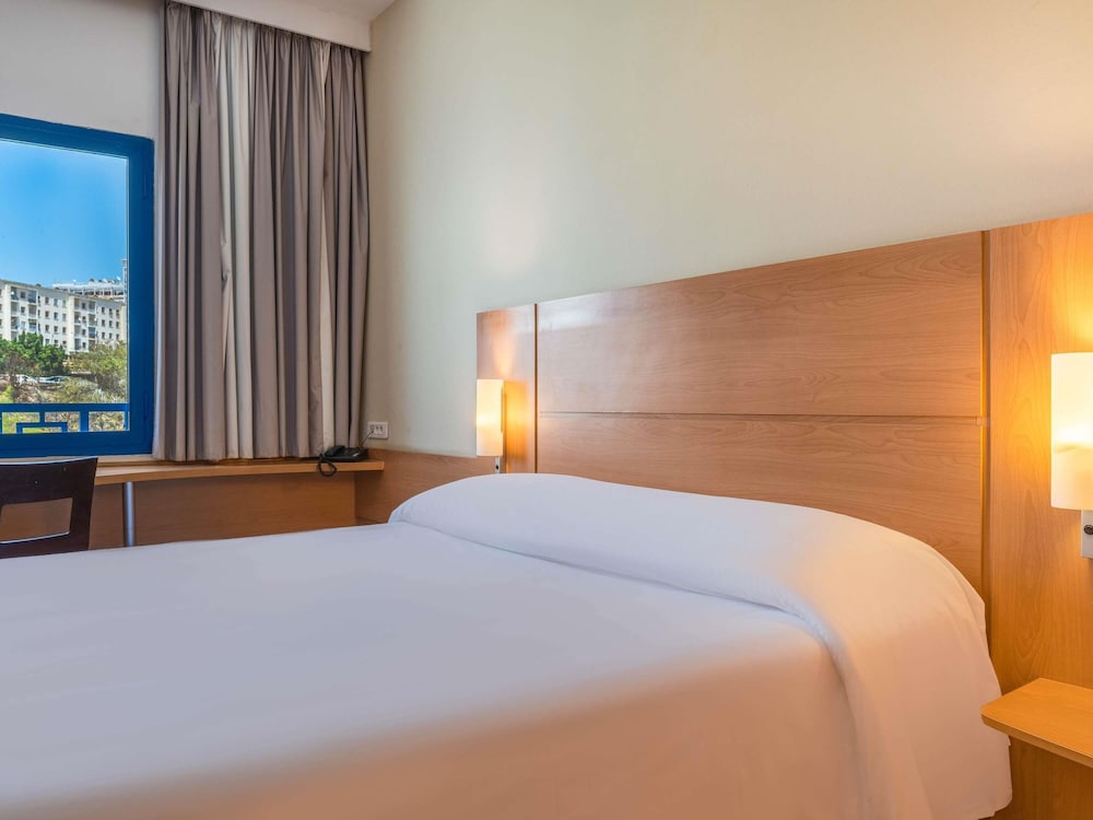 Habitación Estándar con 1 cama doble del hotel Ibis Meknes. Foto 9