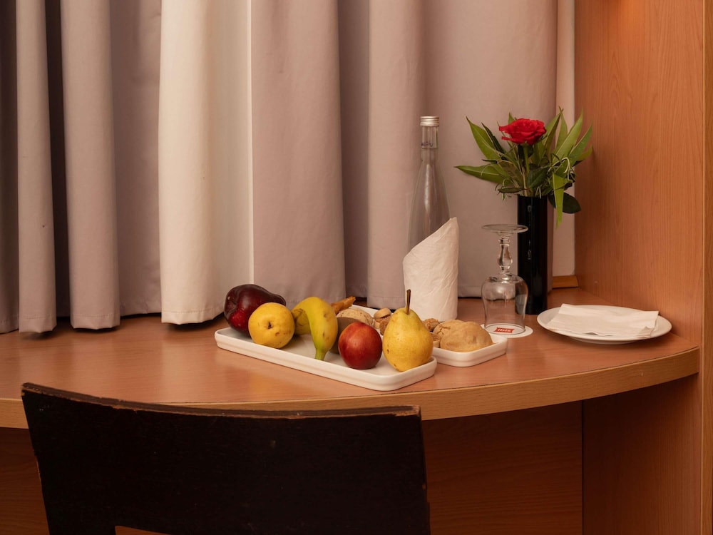 Habitación Estándar con 1 cama doble del hotel Ibis Meknes. Foto 15