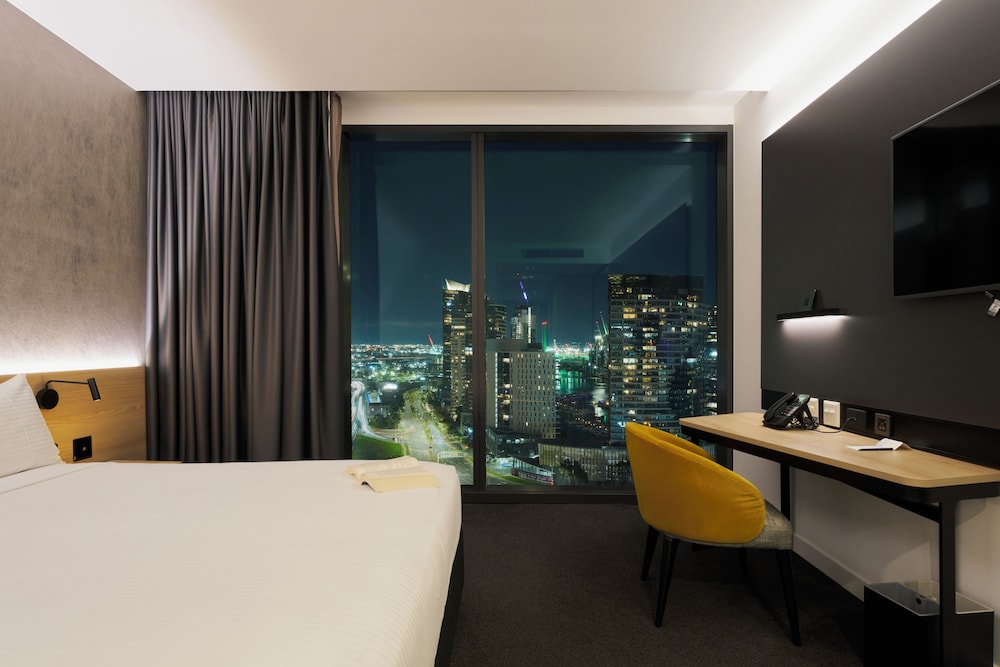 Habitación Estándar con 1 Cama Queen del hotel Novotel Melbourne South Wharf