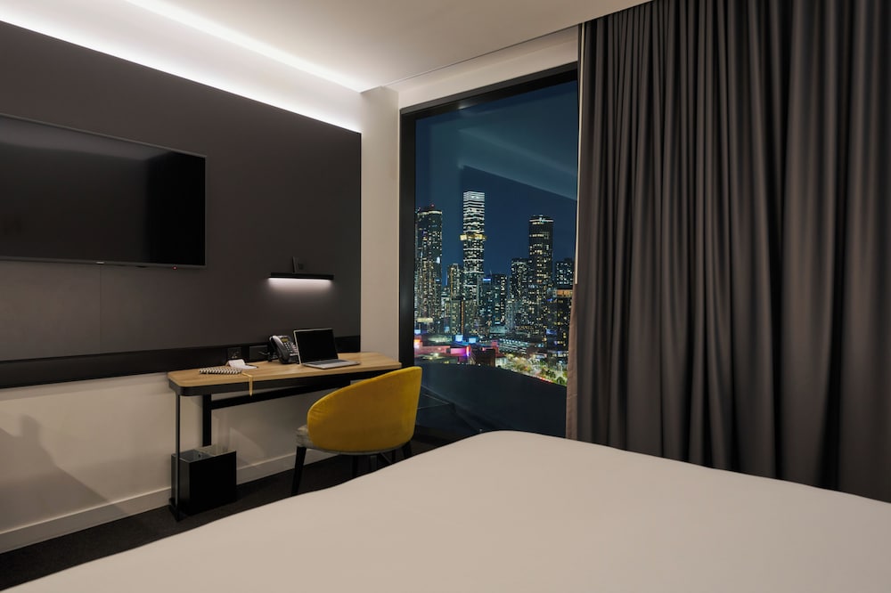Habitación Deluxe con 1 cama king del hotel Novotel Melbourne South Wharf