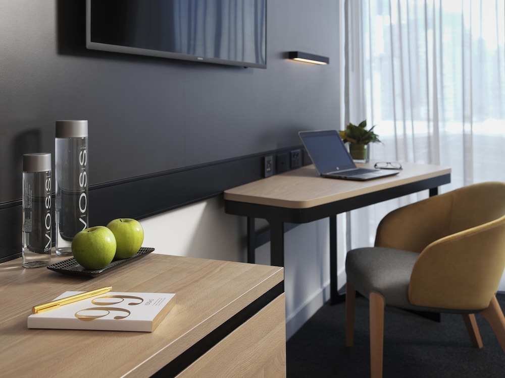 Habitación Superior con 1 Cama King del hotel Novotel Melbourne South Wharf. Foto 4