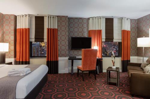 Suite Junior del hotel Empire. Foto 2