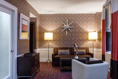 Suite Junior Deluxe del hotel Empire. Foto 2