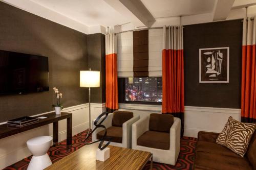 Suite del hotel Empire. Foto 4