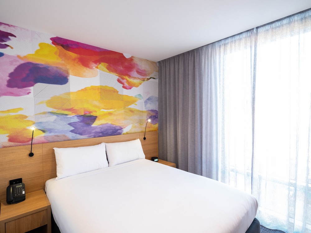Habitación estándar con 1 cama king size del hotel ibis Styles Hobart. Foto 2