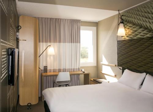 Habitación Doble Estándar del hotel Ibis Paris Place D'Italie 13ème. Foto 13
