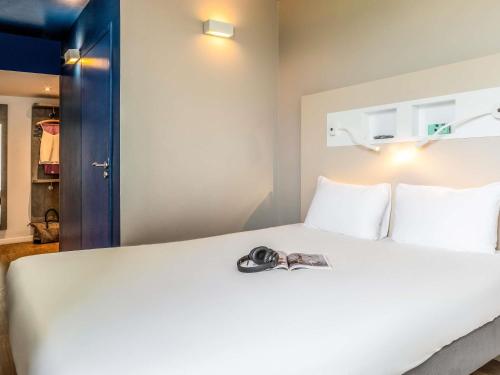 Habitación Doble Estándar del hotel ibis budget Gonesse. Foto 2