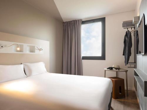 Habitación Doble Estándar del hotel ibis budget Gonesse. Foto 4