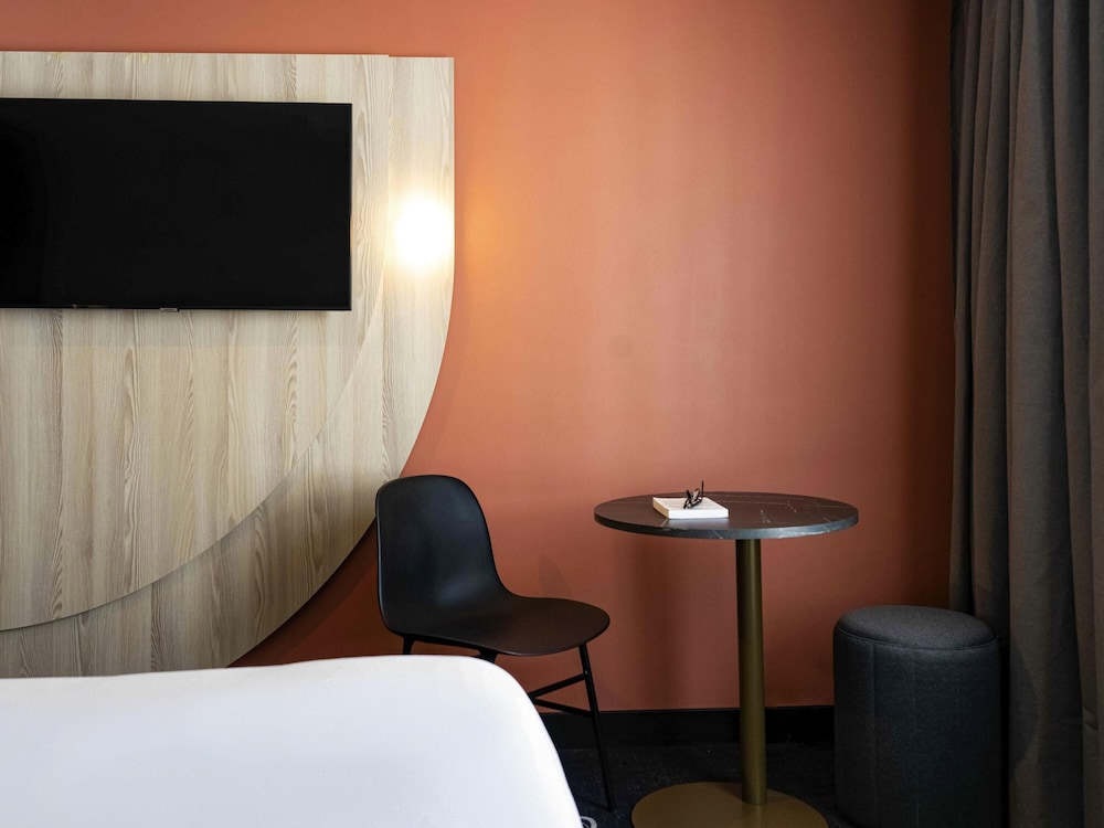 Habitación Standard con 2 camas individuales del hotel ibis Styles Paris Porte de Versailles - Mairie d'Issy. Foto 3