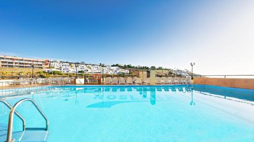 Apartamento de 1 dormitorio con vistas a la piscina del hotel Ura Roslara. Foto 15