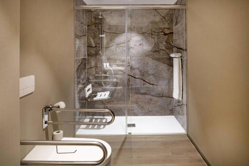 Habitación Doble Estándar del hotel Ac Tenerife By Marriott. Foto 6