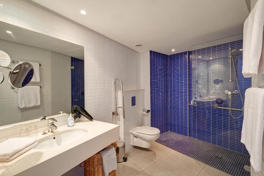 Apartamento 2 dormitorios del hotel Hipotels Cala Bona Club. Foto 11