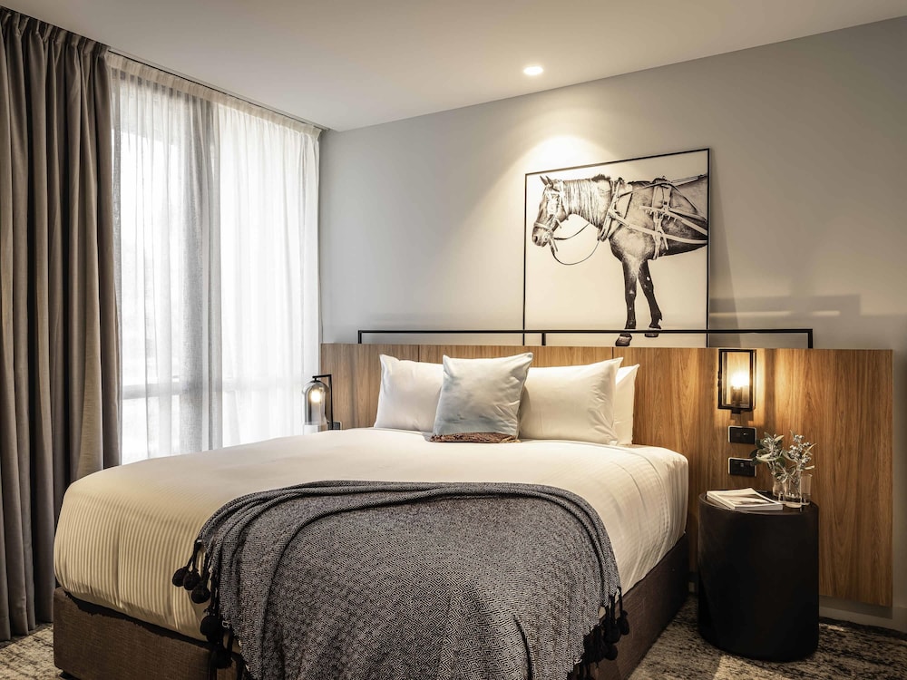 Habitación Deluxe, 1 cama de matrimonio grande del hotel Mercure Sydney Rouse Hill