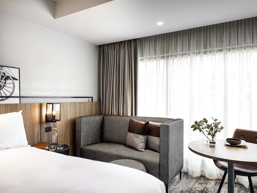 Habitación superior, 2 camas dobles del hotel Mercure Sydney Rouse Hill. Foto 5