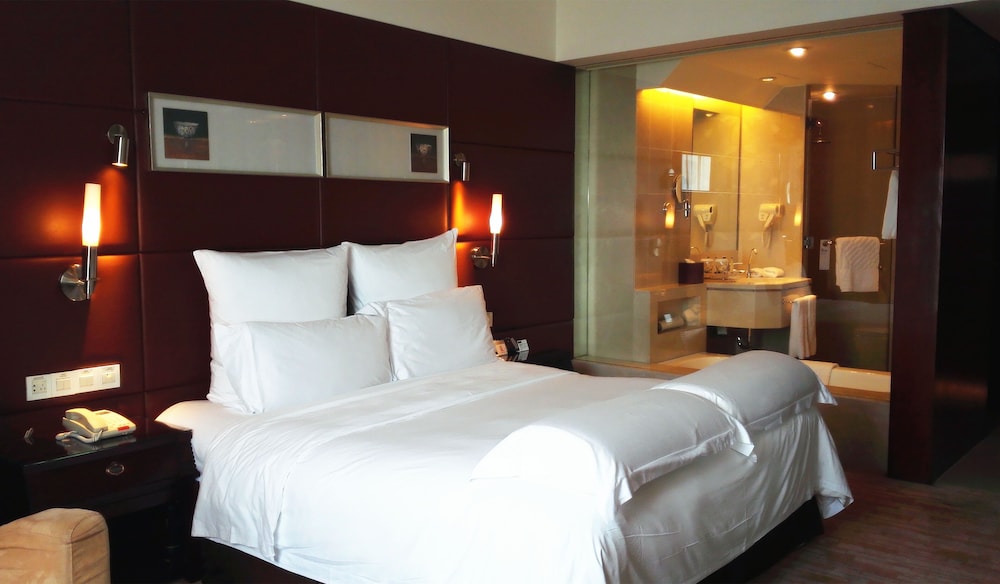 HABITACIÓN SUPERIOR, 2 Camas Individuales, Vistas al Patio del hotel Pullman Guangzhou Baiyun Airport. Foto 8