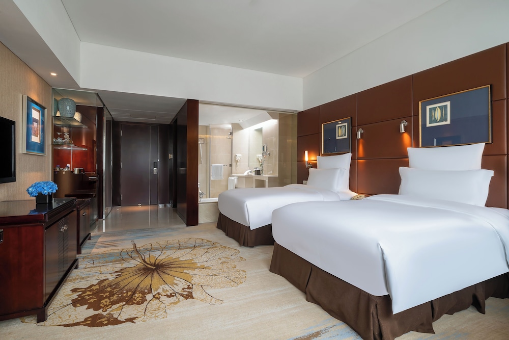 HABITACIÓN DELUXE, 2 Camas Individuales, Vistas al Aeropuerto del hotel Pullman Guangzhou Baiyun Airport. Foto 7