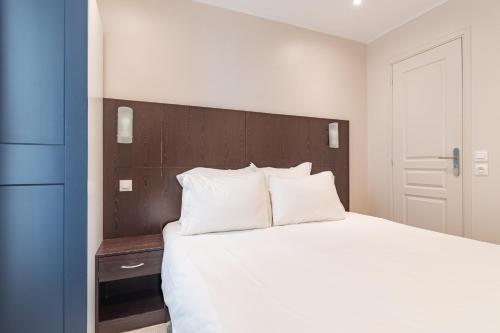 Habitación Doble del hotel Riviera. Foto 12