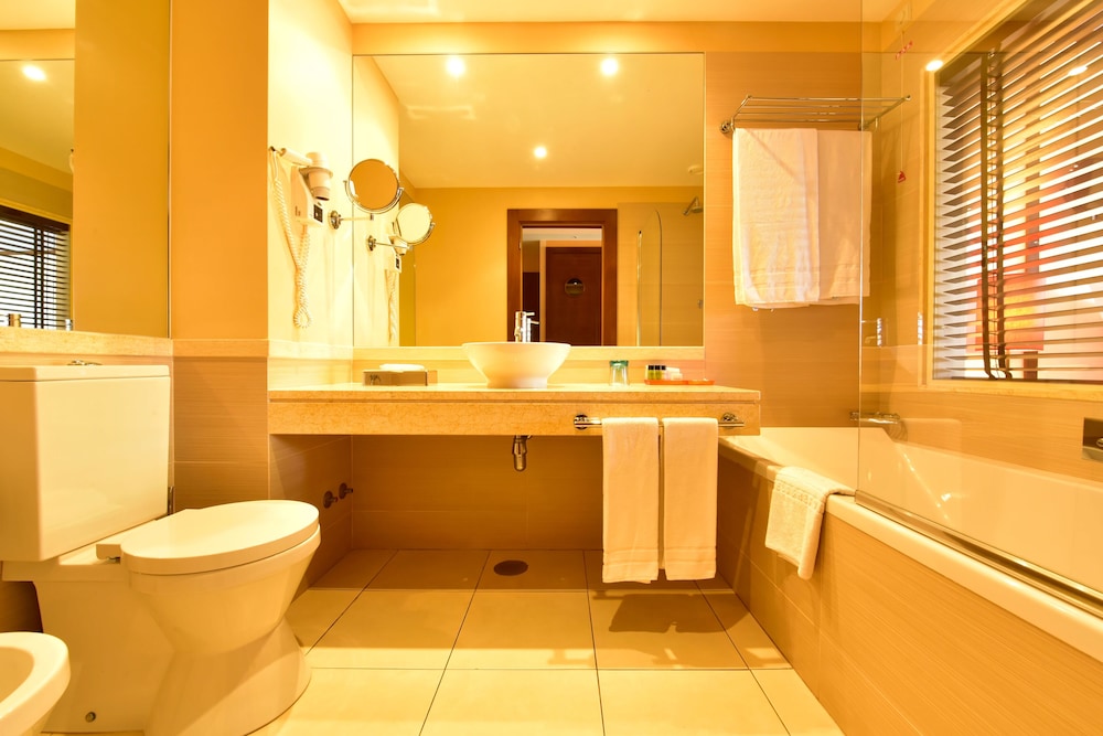 Suite, 2 habitaciones del hotel Pestana Porto Santo Beach Resort and SPA - All Inclusive. Foto 5