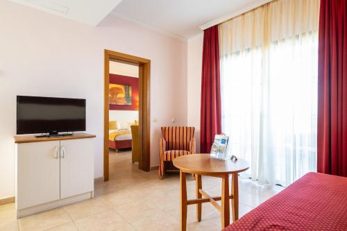 Suite del hotel Luz Del Mar. Foto 3