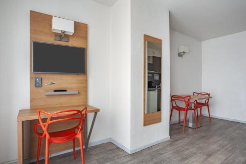 Apartamento (1 a 4 personas) del hotel Residhotel Grand Prado. Foto 7
