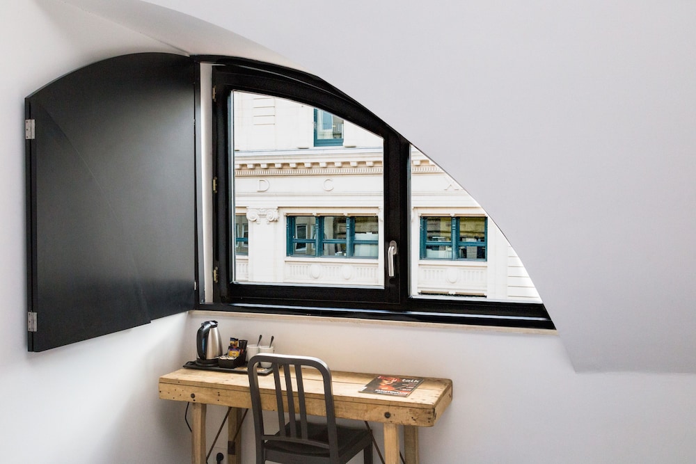 Habitación superior del hotel 9hotel Central. Foto 5