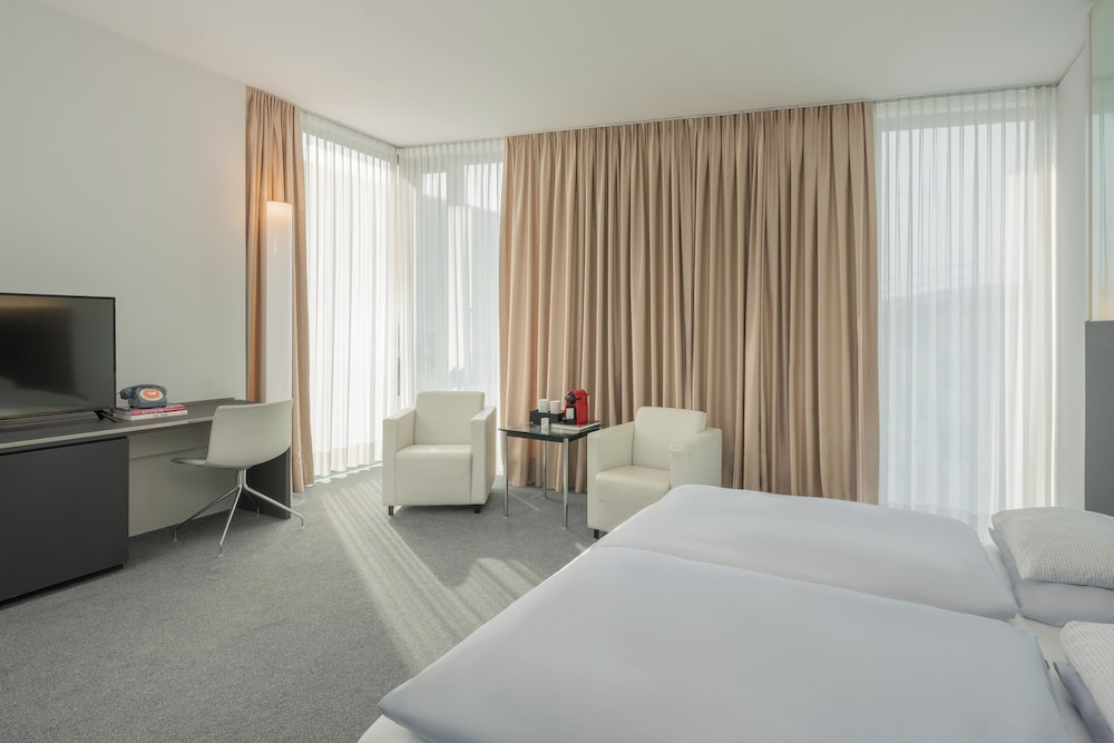 Habitación INNSiDE Premium Espacio Extra del hotel Innside By Melia Düsseldorf Derendorf. Foto 1