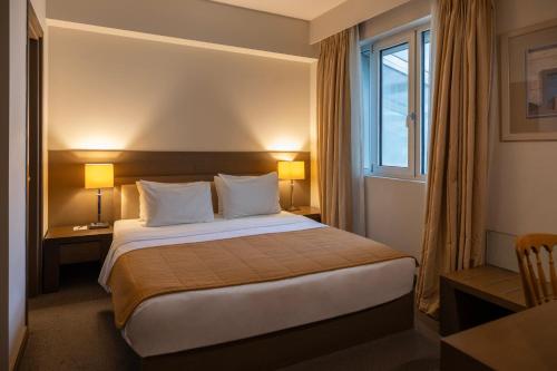 2 Habitaciones Dobles comunicadas del hotel Amalia Athens