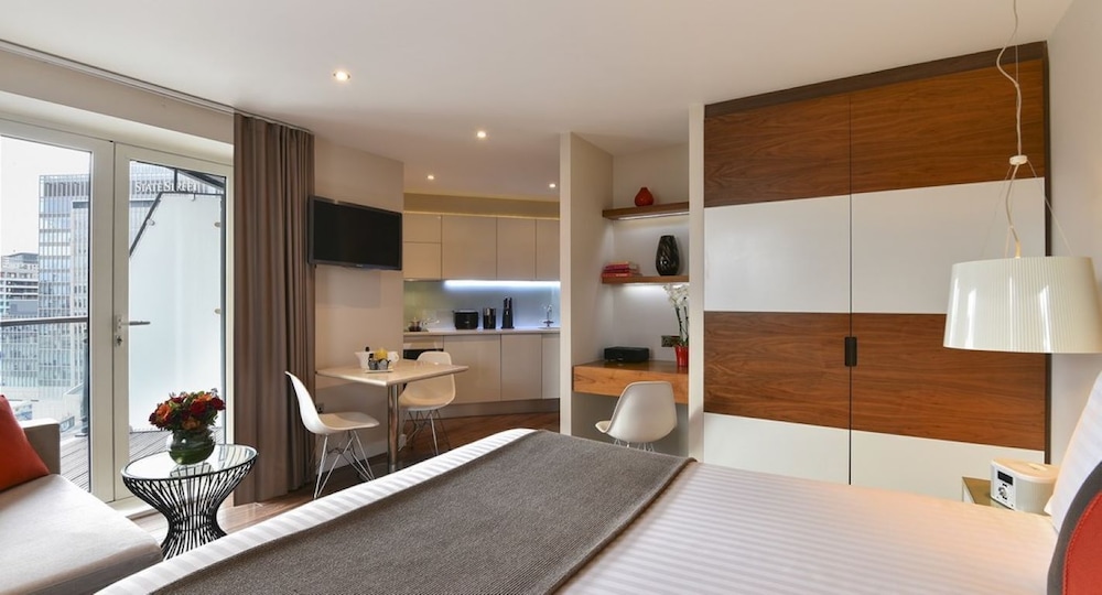 Estudio ejecutivo del hotel Fraser Place Canary Wharf