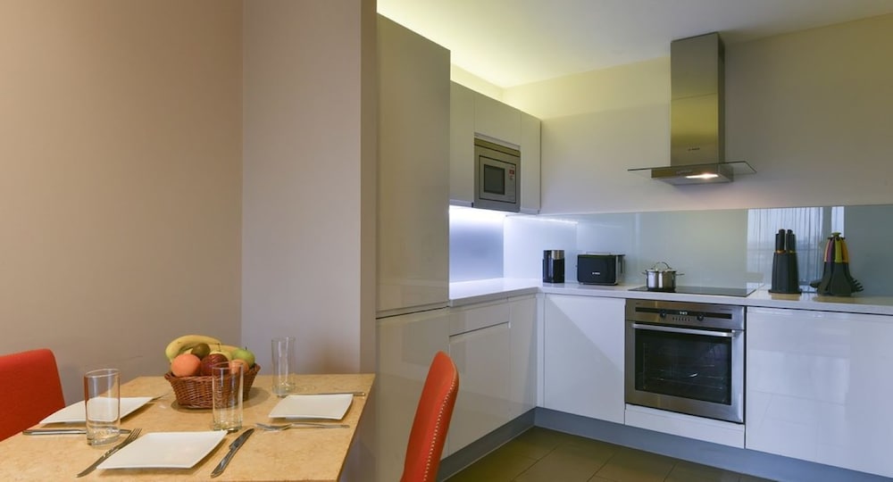 Habitación Deluxe, 1 habitación del hotel Fraser Place Canary Wharf. Foto 3