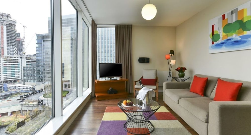 Habitación Premier, 1 habitación del hotel Fraser Place Canary Wharf. Foto 4