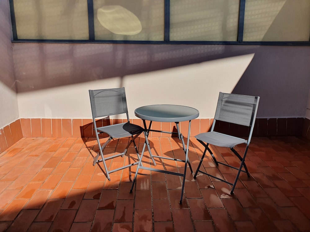 Apartamento, 2 habitaciones, terraza del hotel Iberflat Vega De Triana. Foto 4