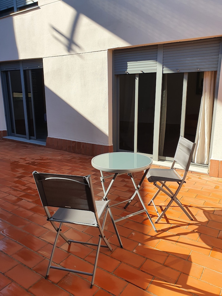 Apartamento, 2 habitaciones, terraza del hotel Iberflat Vega De Triana. Foto 5
