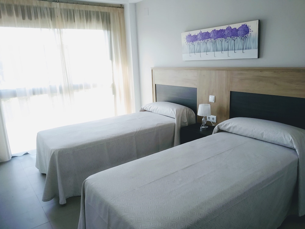 Apartamento Balcón o Terraza Con Cocina 2 habitaciones Sofá Cama incluido Normal del hotel Iberflat Vega De Triana. Foto 1