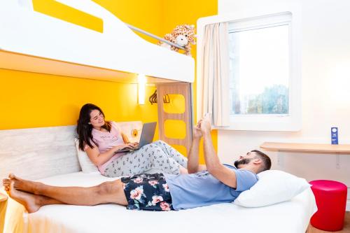 Habitación Estándar - 1 cama doble y 1 litera del hotel ibis budget São Caetano. Foto 4