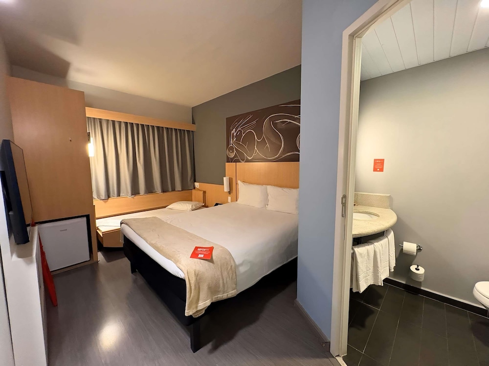 Apartamento estándar, varias camas del hotel Ibis Jundiai Shopping. Foto 2