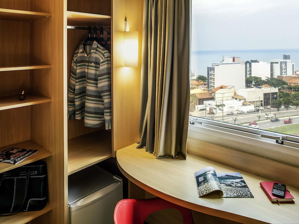 Habitacion Standard con 1 cama doble del hotel Ibis Macae. Foto 5