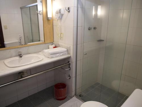 Habitación Doble Estándar del hotel Ibis Maceio Pajucara. Foto 1