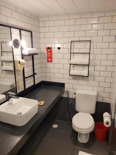 Habitación Doble Confort del hotel Ibis Maceio Pajucara. Foto 2