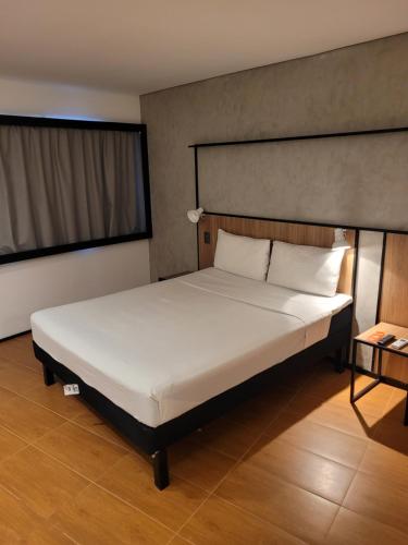 Habitación Doble Confort del hotel Ibis Maceio Pajucara. Foto 3