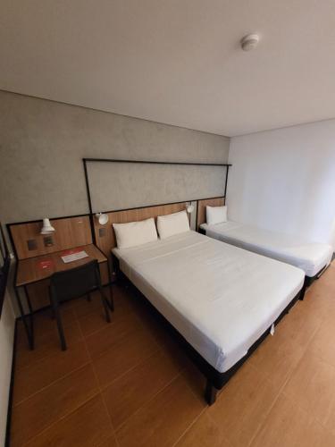 Habitación Triple Confort del hotel Ibis Maceio Pajucara