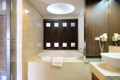 Habitación Triple Executive del hotel Bodhi Serene Chiang Mai. Foto 2