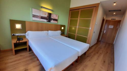 Habitación Doble - 1 o 2 camas del hotel La Boroña. Foto 4