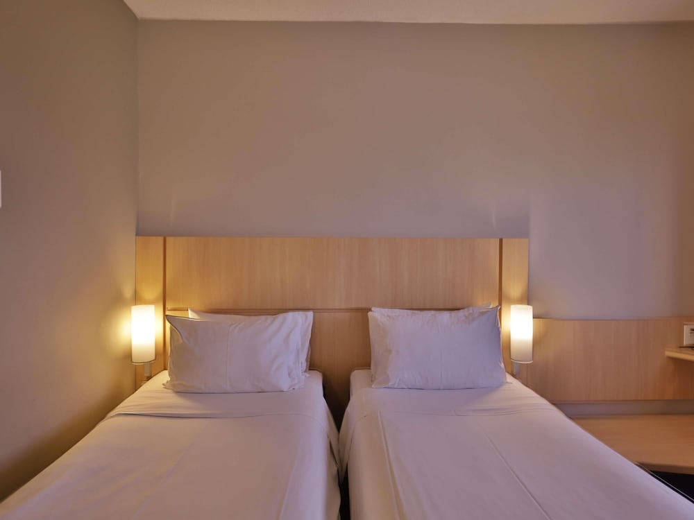 Habitacion Standard con 2 camas soltero del hotel Ibis Recife Boa Viagem. Foto 6