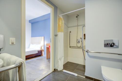 Habitación Estándar adaptada para personas con movilidad reducida del hotel ibis Rio de Janeiro Nova America. Foto 13